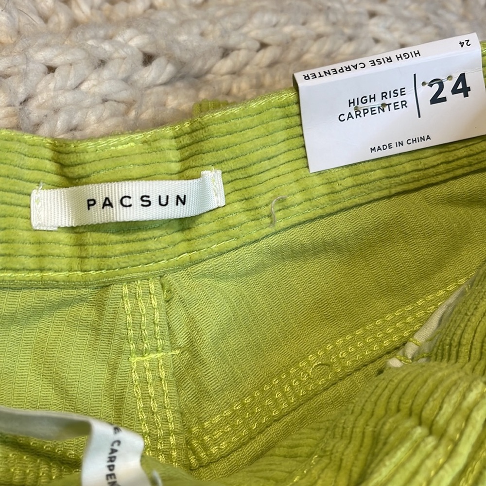 Pants - Picture 3 of 4